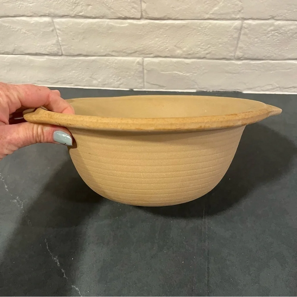 The Pampered Chef mini baking bowl stoneware vintage